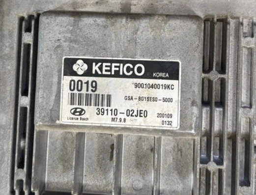 Hộp điều khiển động cơ Hộp đen ECU Kia Morning Tháo Xe 39110-02JE0