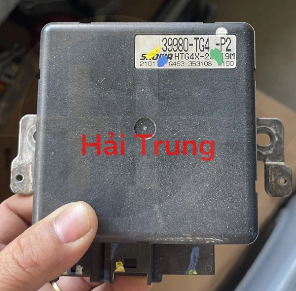Hộp điều khiển cọc lái Honda Brio Tháo Xe
