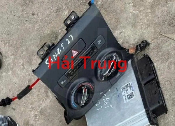 Bảng điều khiển điều hòa AC Kia Sonet 2023-2025 Tháo Xe