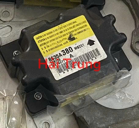 8635A380 Hộp điều khiển túi khí Mitsubishi Pajero Tháo Xe