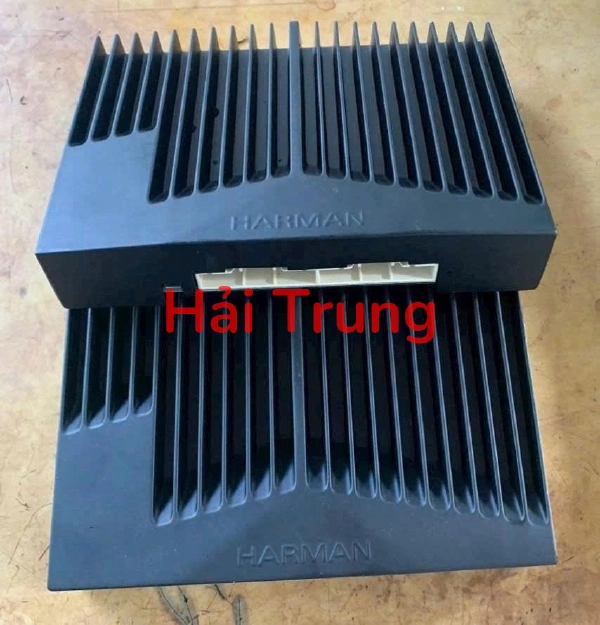 Hộp Âm Ly Amply Hyundai Santafe 2021-2024 Tháo Xe 96370S1HH0