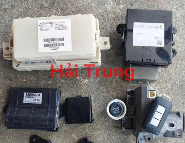 Hộp điện Mitsubishi Mirage 2017 Tháo Xe