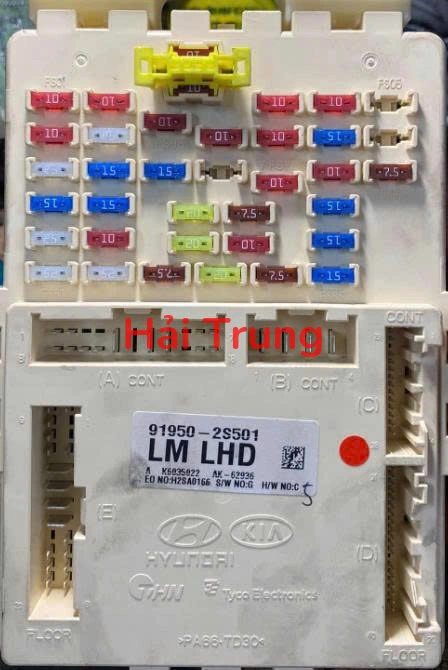 Hộp cầu trì trong xe Hyundai Tucson 2010-2013 Tháo Xe 91950-2S501 919502S501