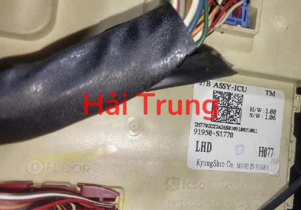 Hộp cầu trì trong xe Hyundai Santafe Tháo Xe 91950-S1770 91950S1770