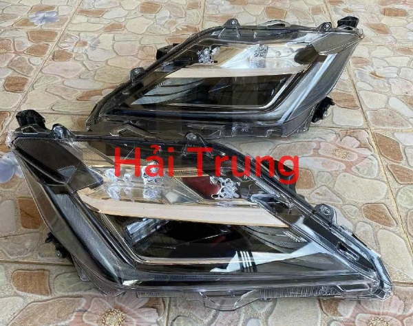 Đèn pha Toyota Yaris Ativ 2022-2025 Tháo Xe Zin