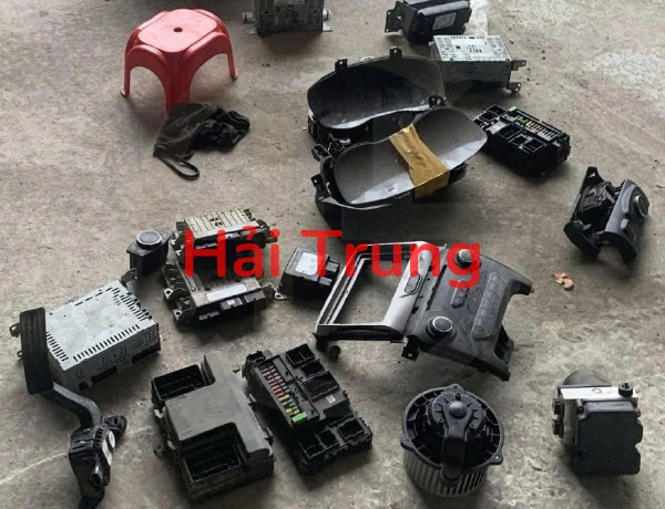 Full bộ set nổ, hộp điện Ford Ranger 2019 1 cầu, 2 cầu Tháo Xe