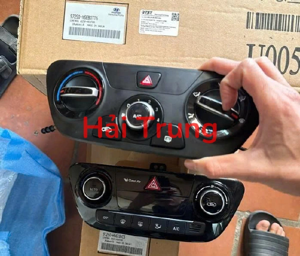 Công tắc điều hòa AC Hyundai Accent 2019
