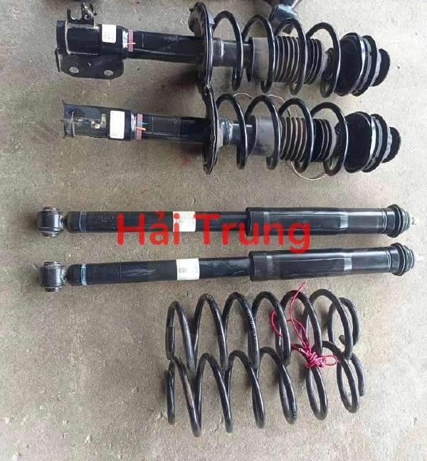 Bộ giảm xóc Toyota Vios 2014-2020 Tháo Xe