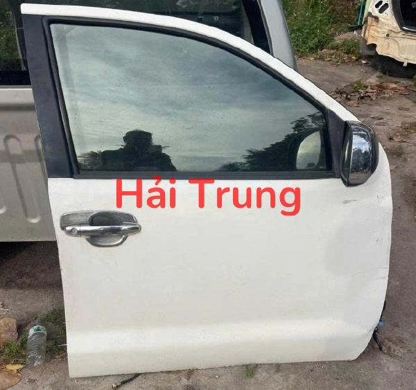 Cánh cửa trước, sau Toyota Fortuner 2009 2010 2011 Tháo Xe Zin