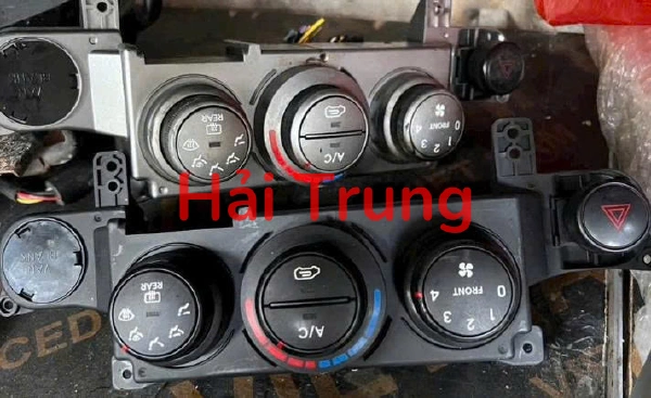 Công tắc điều khiển điều hòa Hyundai Starex Tháo Xe