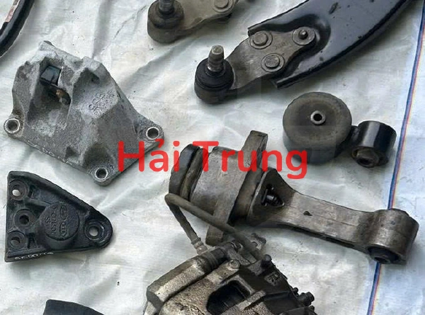 Chân máy Kia Sedona 2019 2020 Tháo Xe