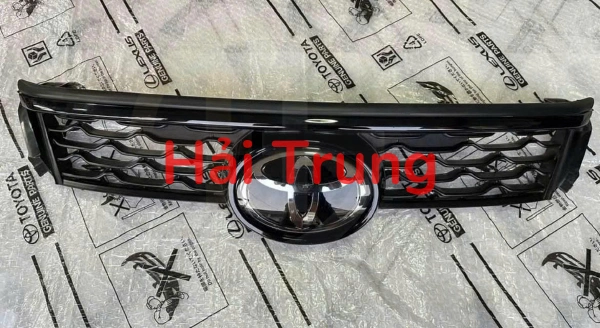 Mặt ca lăng Toyota Fortuner LEGENDER 2021 Tháo Xe