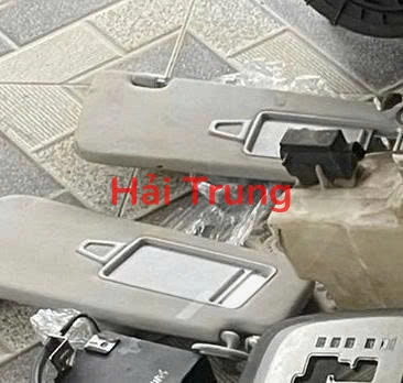 Chắn nắng trần Hyundai Santafe 2009 2010 Tháo Xe