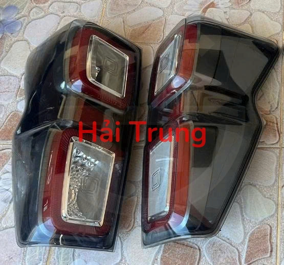 Mặt ca lăng Ford Ranger 2023-2025 Tháo Xe zin