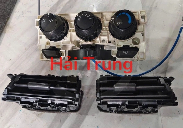 Cửa gió điều hòa Toyota Vios Tháo Xe