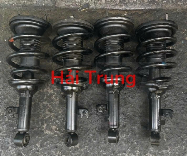 Giảm xóc liền cụm lò xo Toyota Innova Tháo Xe