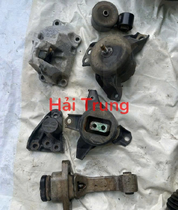 Bộ chân máy đầy đủ Kia Sedona 2018 2019 2020 Tháo Xe