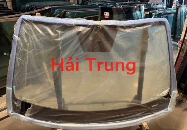 Kính chắn gió trước Hyundai Santafe 2023 2024