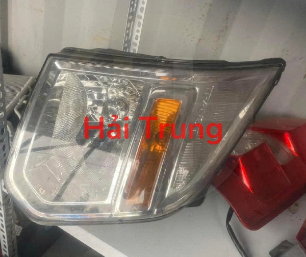 Đèn pha Ford Transit Tháo Xe