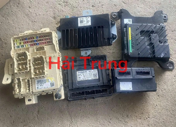 Full bộ điện, bộ nổ, hộp điện đầy đủ Hyundai Tucson 2022 Tháo Xe